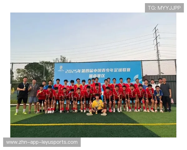 足球联赛加强青少年场馆使用与训练时间保障，青少年足球比赛时间